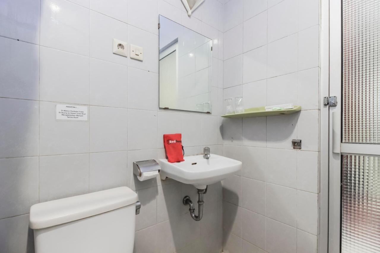 Reddoorz Plus Near Grage City Mall チルボン エクステリア 写真